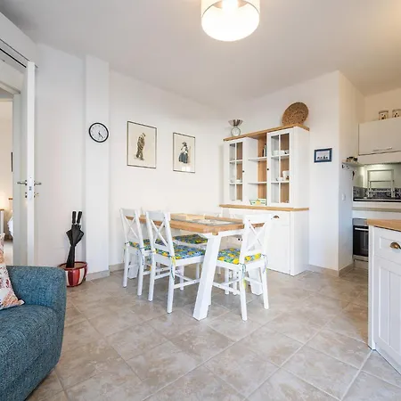 Lägenhet Affittasardegna- Trilo Le Ginestre *